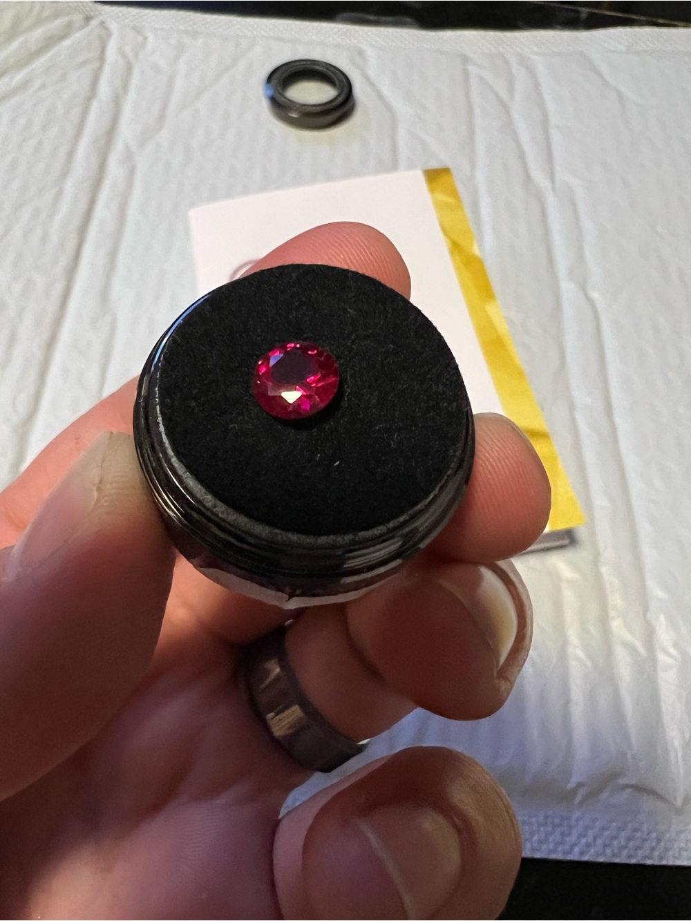 IGI certified 1.45 Carats Round Ruby